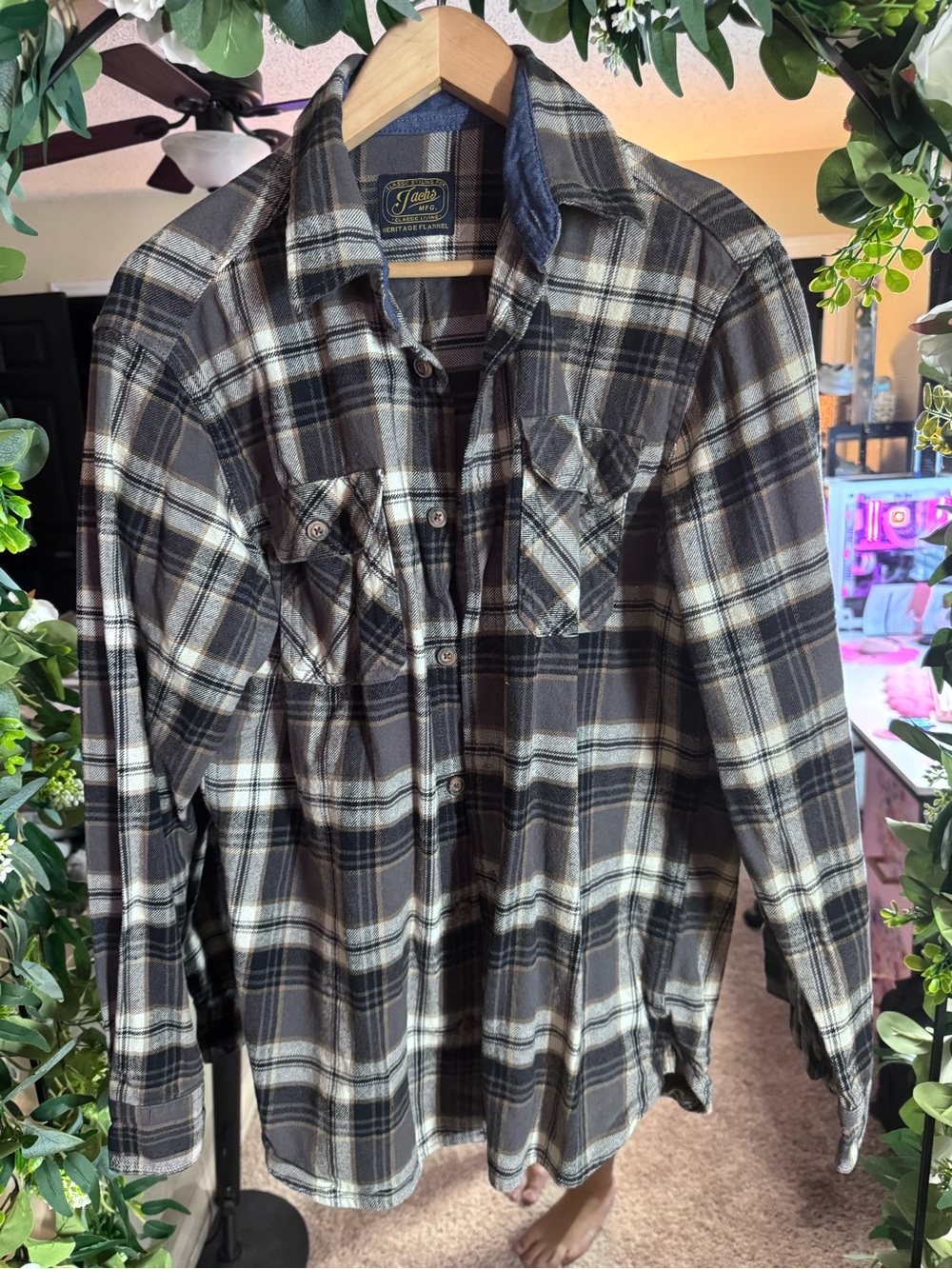 Jachs MFG Heritage Flannel Plaid Button Up Shirt - Medium